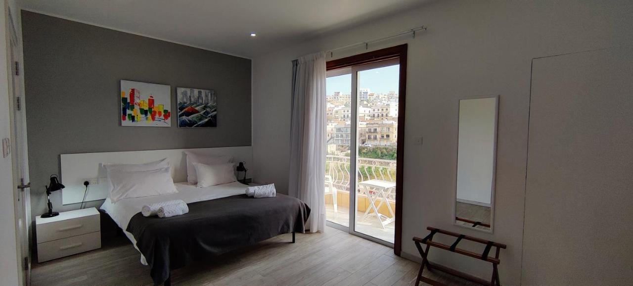 Villa Arjuza - Private Self Catering Bedrooms With Bathroom Is-Swieqi Exteriér fotografie